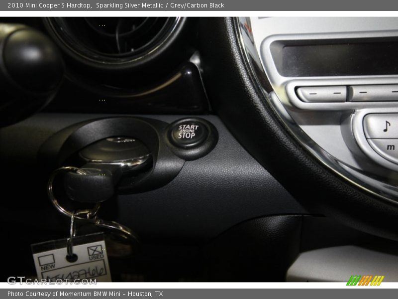 Sparkling Silver Metallic / Grey/Carbon Black 2010 Mini Cooper S Hardtop