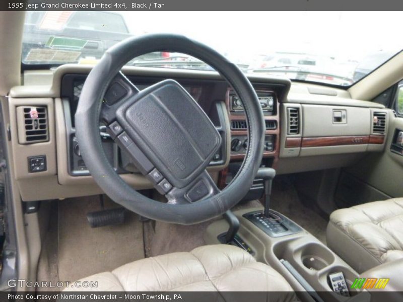 Black / Tan 1995 Jeep Grand Cherokee Limited 4x4