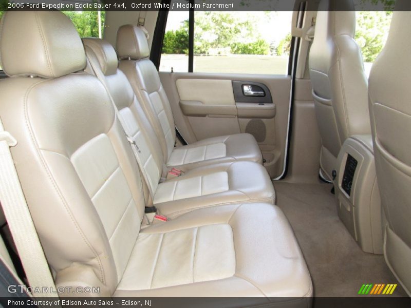 Oxford White / Medium Parchment 2006 Ford Expedition Eddie Bauer 4x4