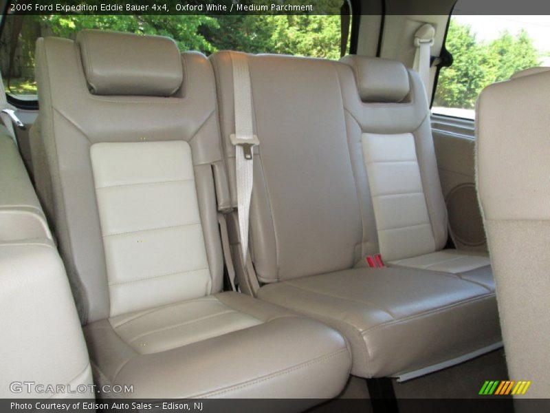 Oxford White / Medium Parchment 2006 Ford Expedition Eddie Bauer 4x4