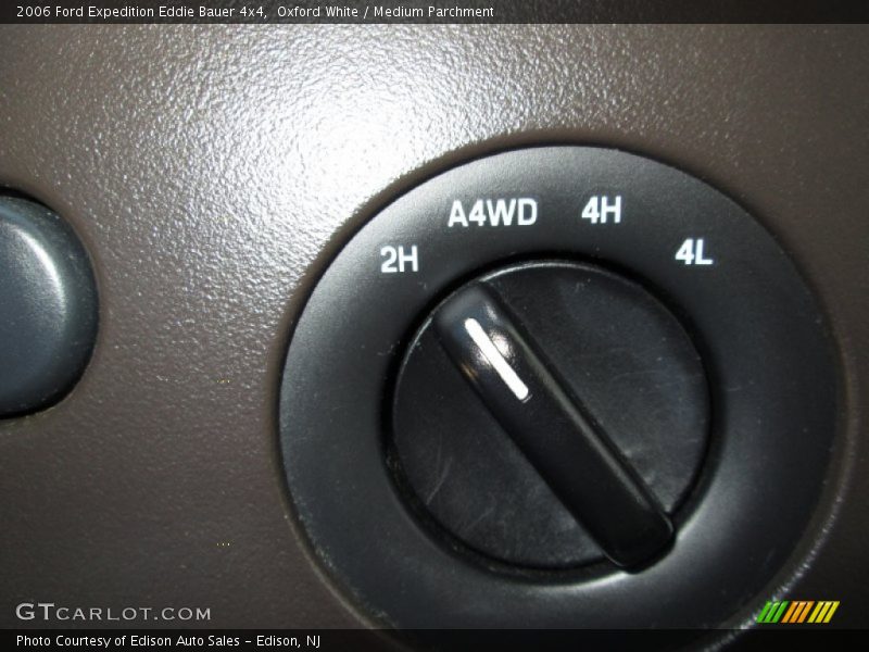 Oxford White / Medium Parchment 2006 Ford Expedition Eddie Bauer 4x4