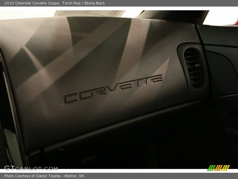  2010 Corvette Coupe Logo