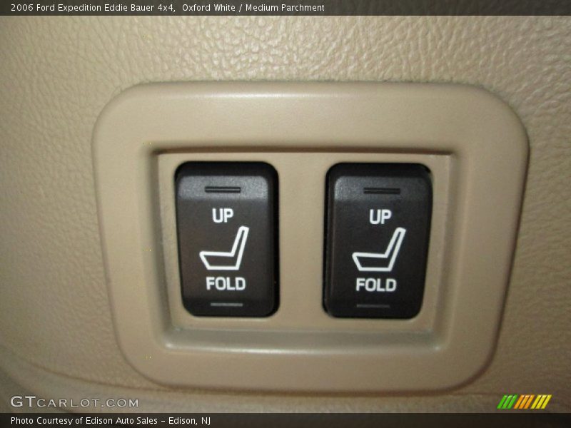 Oxford White / Medium Parchment 2006 Ford Expedition Eddie Bauer 4x4