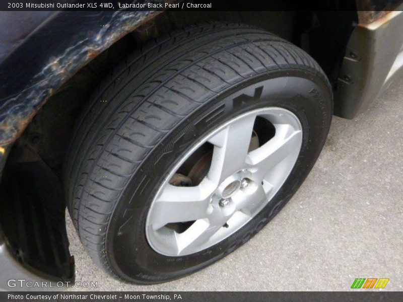 Labrador Black Pearl / Charcoal 2003 Mitsubishi Outlander XLS 4WD