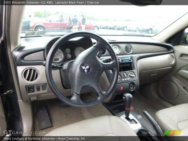 Labrador Black Pearl / Charcoal 2003 Mitsubishi Outlander XLS 4WD