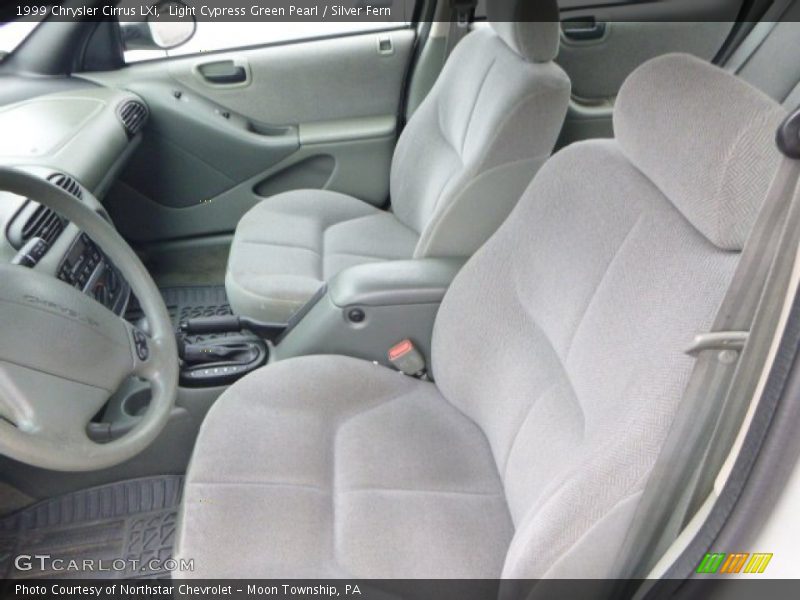 Front Seat of 1999 Cirrus LXi