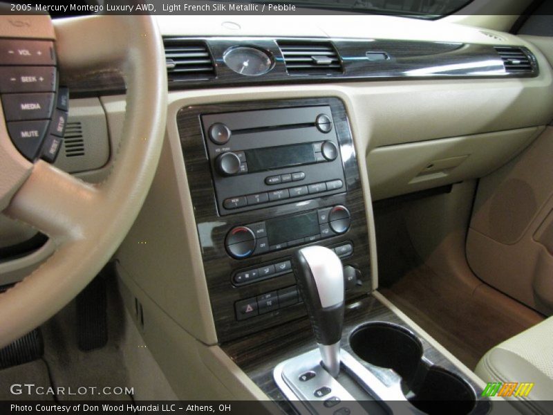 Controls of 2005 Montego Luxury AWD