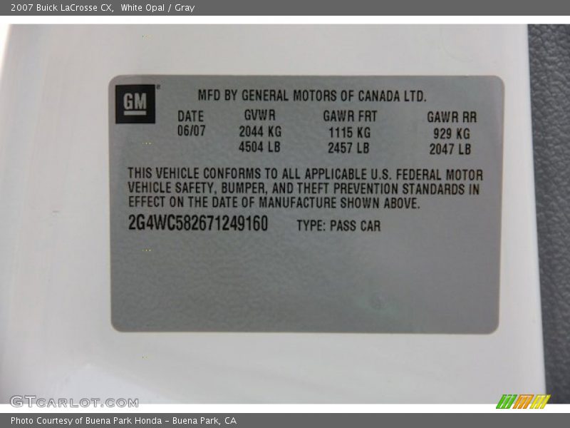 White Opal / Gray 2007 Buick LaCrosse CX