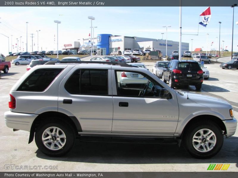 Bright Silver Metallic / Gray 2003 Isuzu Rodeo S V6 4WD