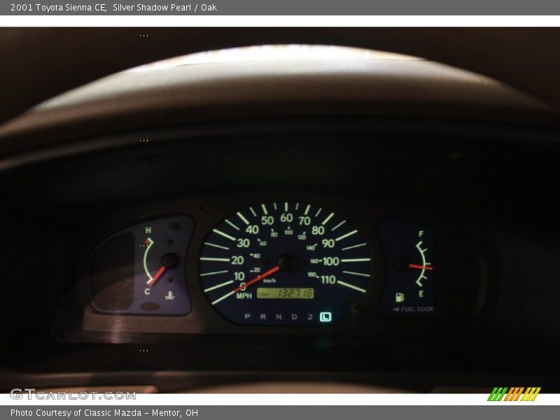 Silver Shadow Pearl / Oak 2001 Toyota Sienna CE