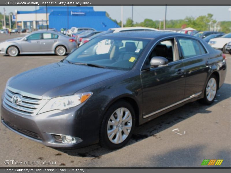 Magnetic Gray Metallic / Black 2012 Toyota Avalon