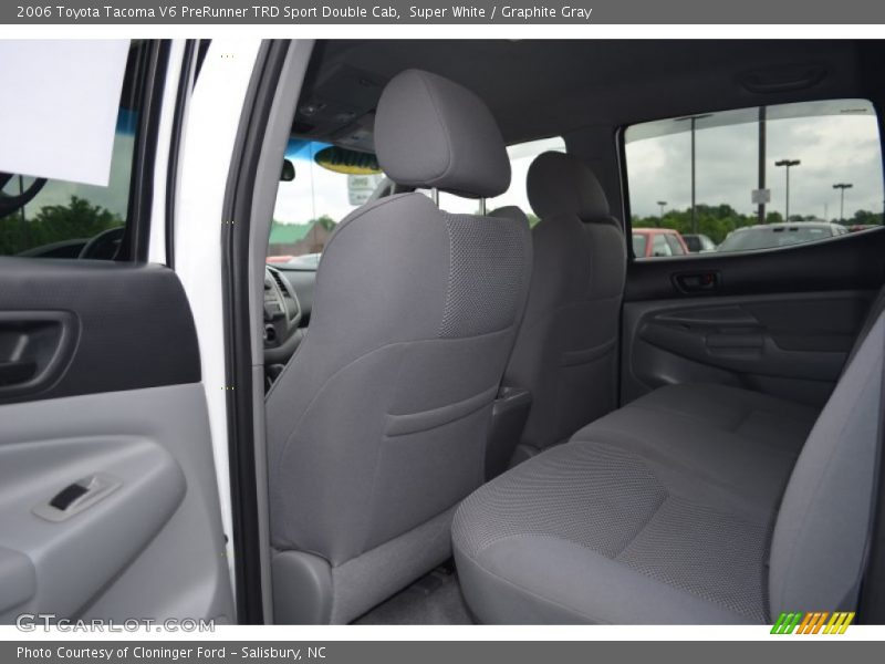 Super White / Graphite Gray 2006 Toyota Tacoma V6 PreRunner TRD Sport Double Cab