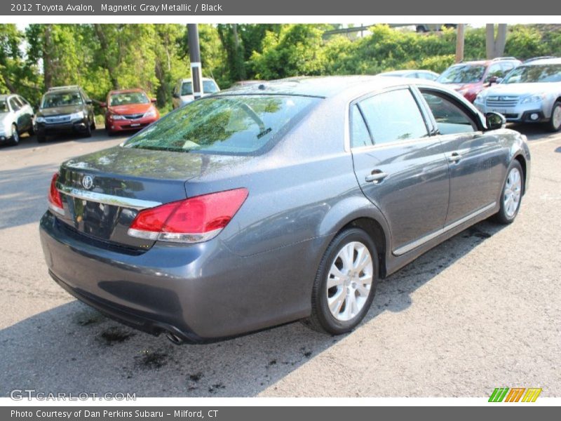 Magnetic Gray Metallic / Black 2012 Toyota Avalon