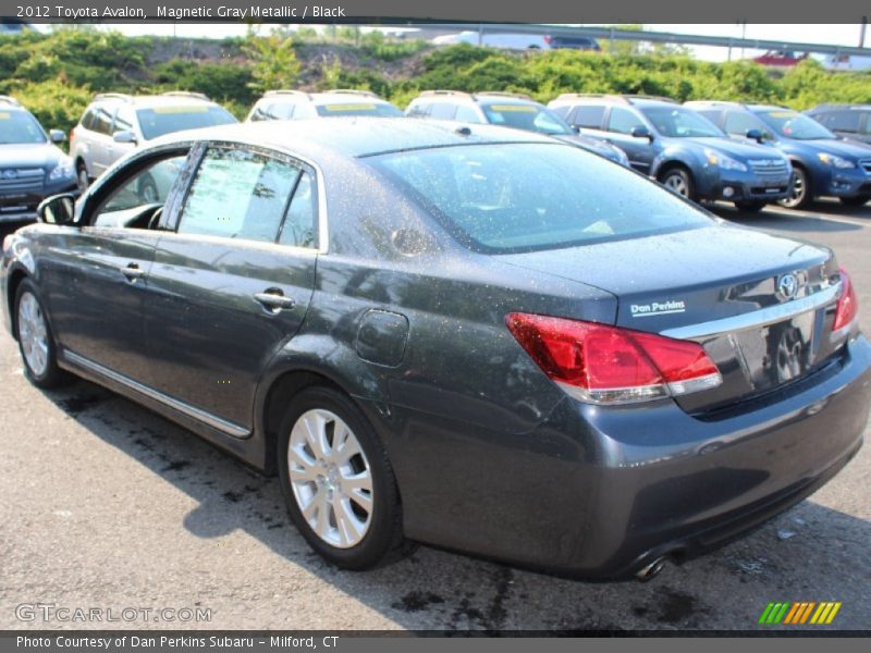 Magnetic Gray Metallic / Black 2012 Toyota Avalon