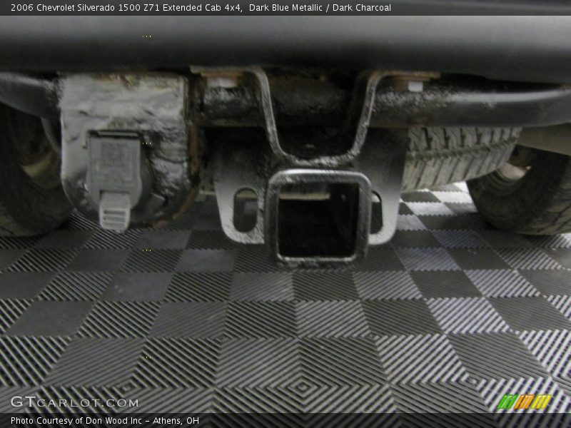 Dark Blue Metallic / Dark Charcoal 2006 Chevrolet Silverado 1500 Z71 Extended Cab 4x4