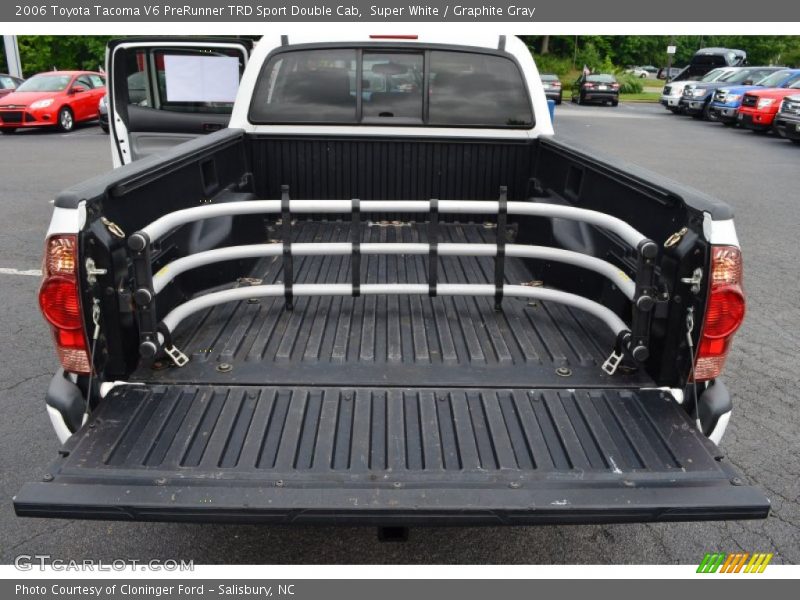 Super White / Graphite Gray 2006 Toyota Tacoma V6 PreRunner TRD Sport Double Cab