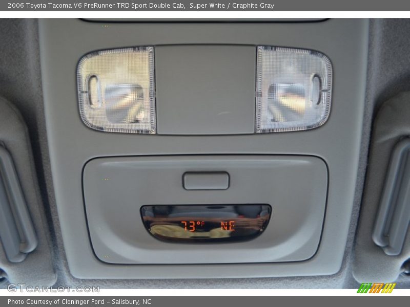 Super White / Graphite Gray 2006 Toyota Tacoma V6 PreRunner TRD Sport Double Cab
