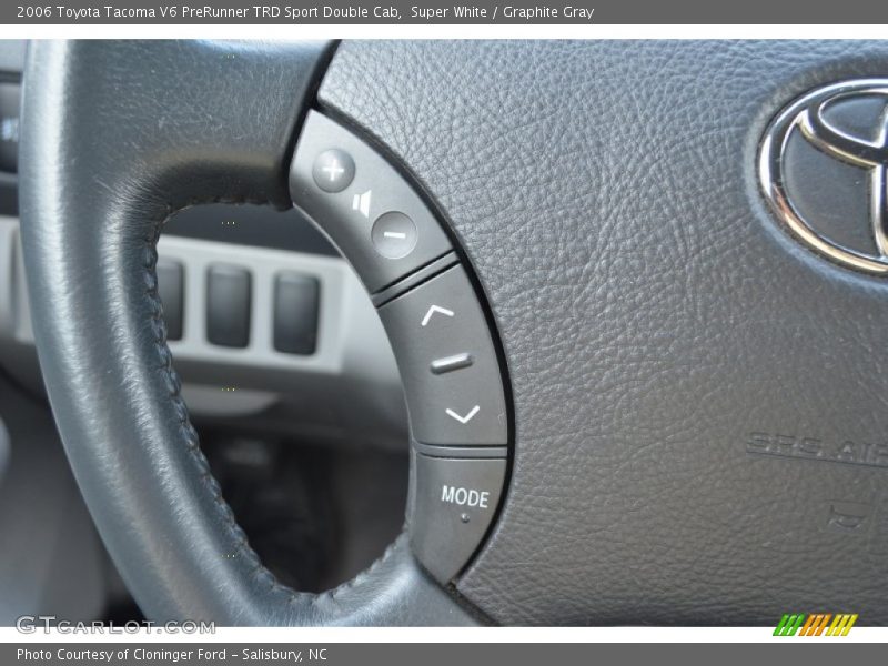 Super White / Graphite Gray 2006 Toyota Tacoma V6 PreRunner TRD Sport Double Cab