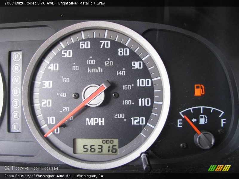 Bright Silver Metallic / Gray 2003 Isuzu Rodeo S V6 4WD