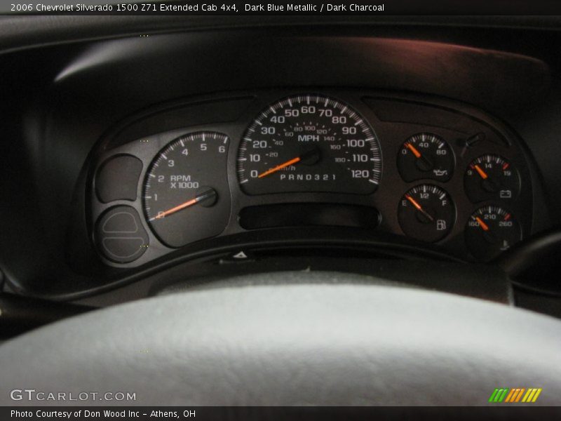 Dark Blue Metallic / Dark Charcoal 2006 Chevrolet Silverado 1500 Z71 Extended Cab 4x4