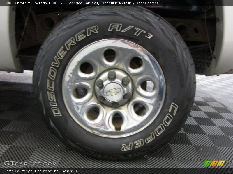 Dark Blue Metallic / Dark Charcoal 2006 Chevrolet Silverado 1500 Z71 Extended Cab 4x4