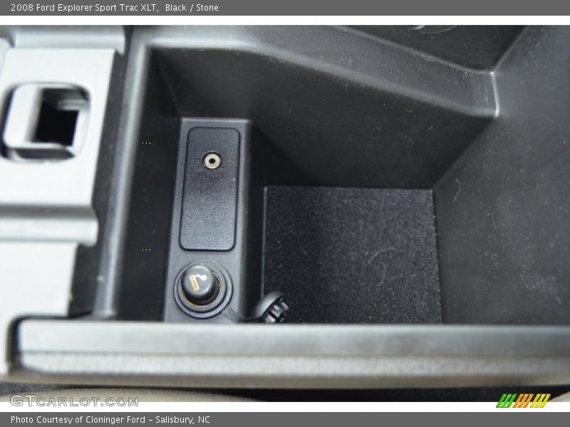 Black / Stone 2008 Ford Explorer Sport Trac XLT