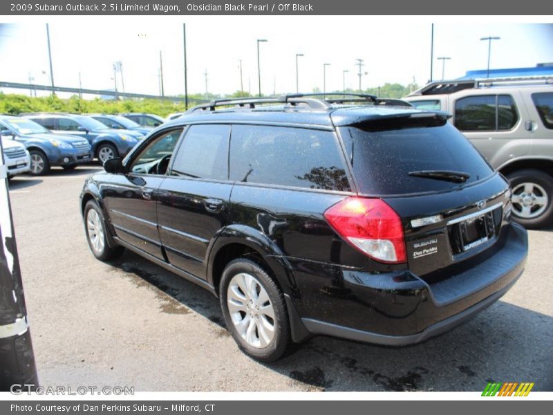 Obsidian Black Pearl / Off Black 2009 Subaru Outback 2.5i Limited Wagon