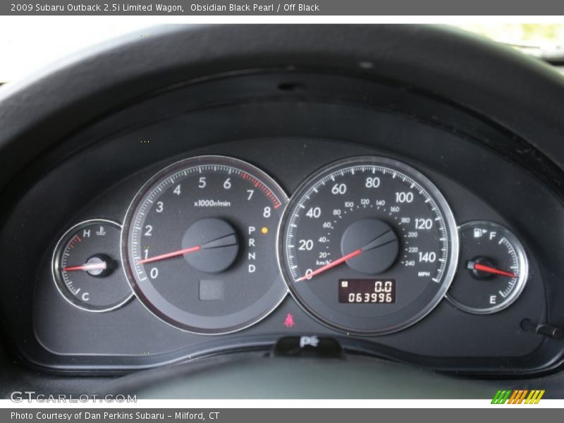 Obsidian Black Pearl / Off Black 2009 Subaru Outback 2.5i Limited Wagon