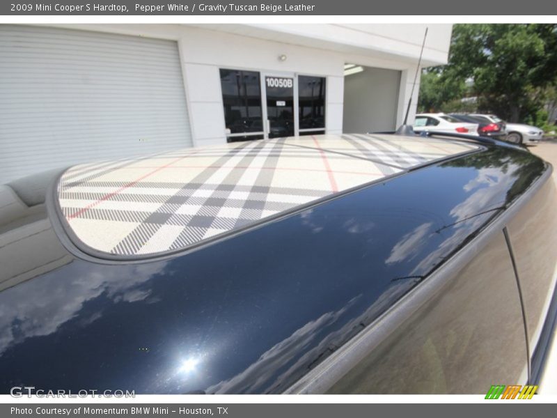 Pepper White / Gravity Tuscan Beige Leather 2009 Mini Cooper S Hardtop