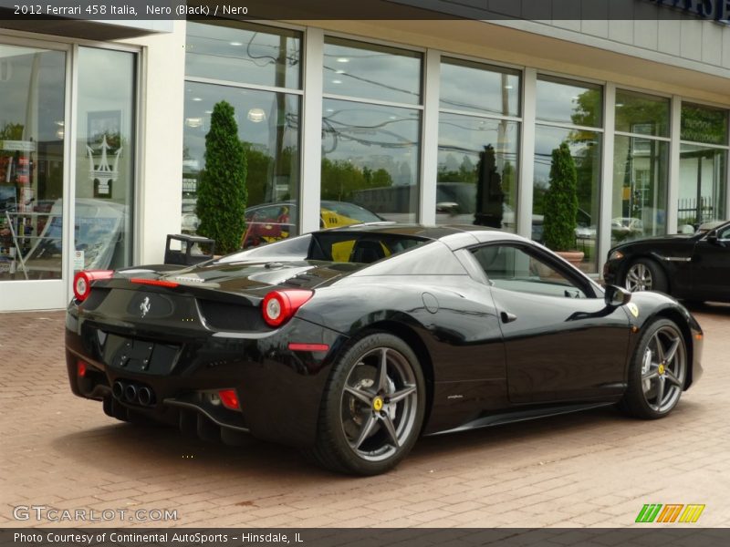 Nero (Black) / Nero 2012 Ferrari 458 Italia