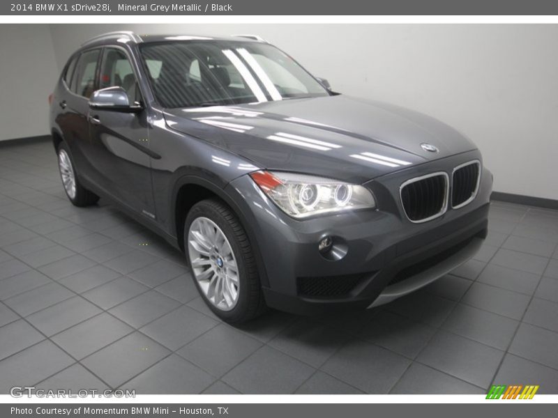 Mineral Grey Metallic / Black 2014 BMW X1 sDrive28i