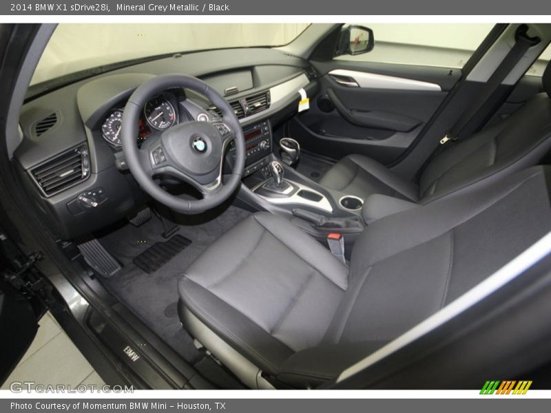 Mineral Grey Metallic / Black 2014 BMW X1 sDrive28i
