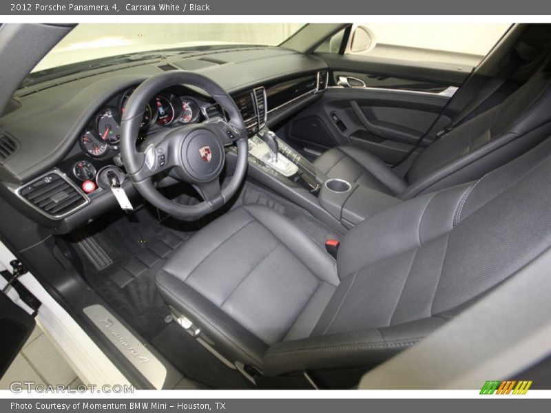 Carrara White / Black 2012 Porsche Panamera 4