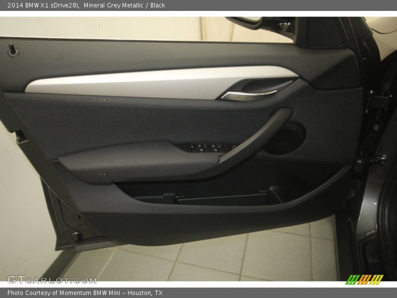 Mineral Grey Metallic / Black 2014 BMW X1 sDrive28i