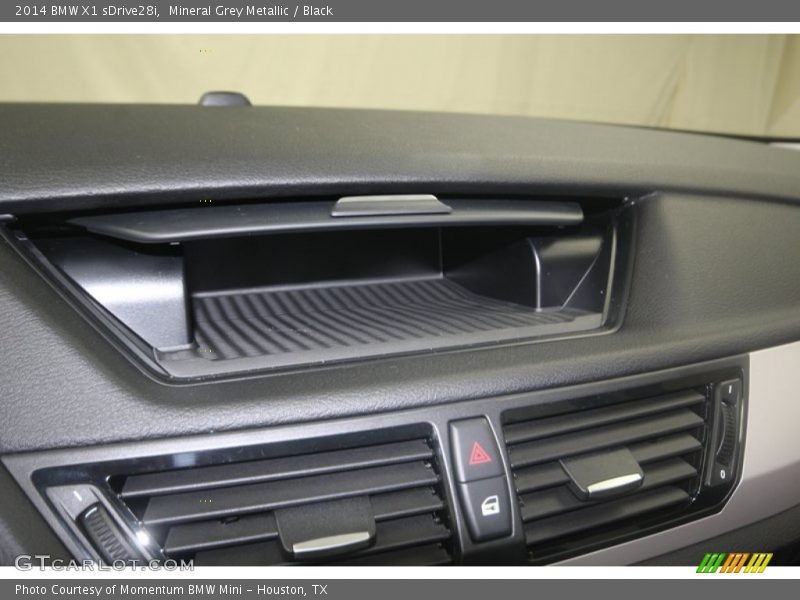 Mineral Grey Metallic / Black 2014 BMW X1 sDrive28i