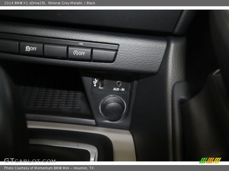 Mineral Grey Metallic / Black 2014 BMW X1 sDrive28i