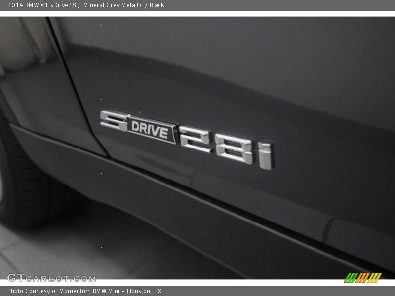 Mineral Grey Metallic / Black 2014 BMW X1 sDrive28i