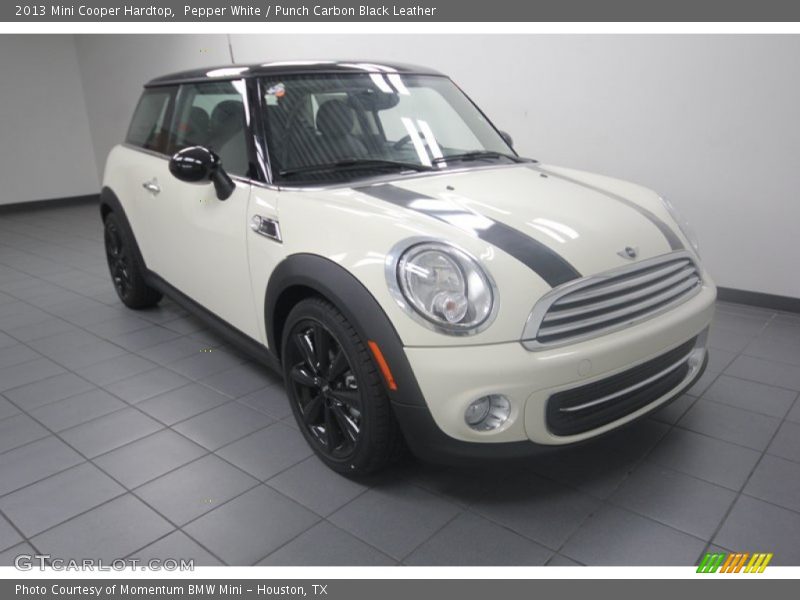 Pepper White / Punch Carbon Black Leather 2013 Mini Cooper Hardtop