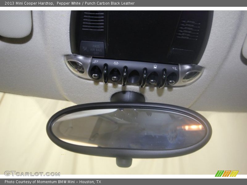 Pepper White / Punch Carbon Black Leather 2013 Mini Cooper Hardtop