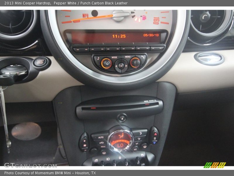 Pepper White / Punch Carbon Black Leather 2013 Mini Cooper Hardtop