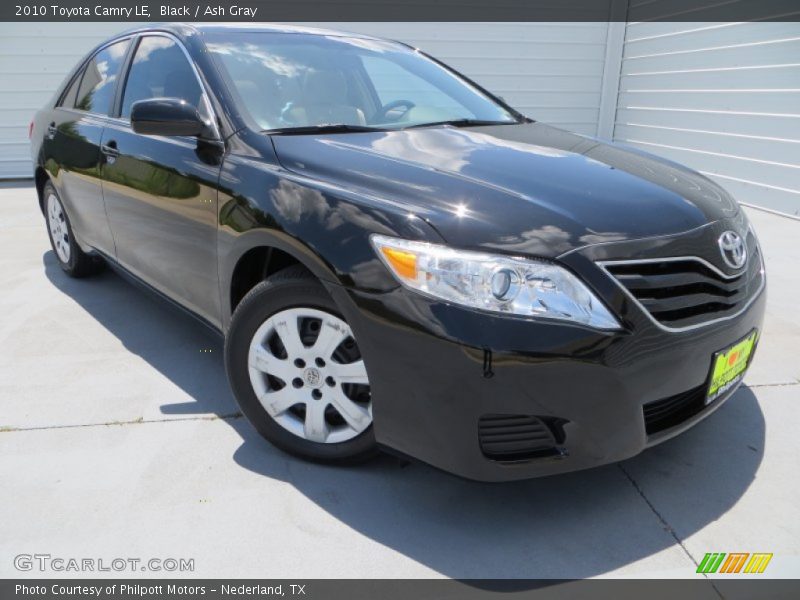 Black / Ash Gray 2010 Toyota Camry LE