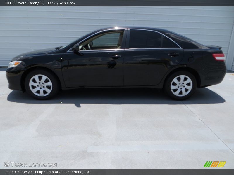 Black / Ash Gray 2010 Toyota Camry LE