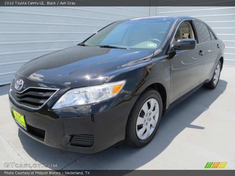 Black / Ash Gray 2010 Toyota Camry LE
