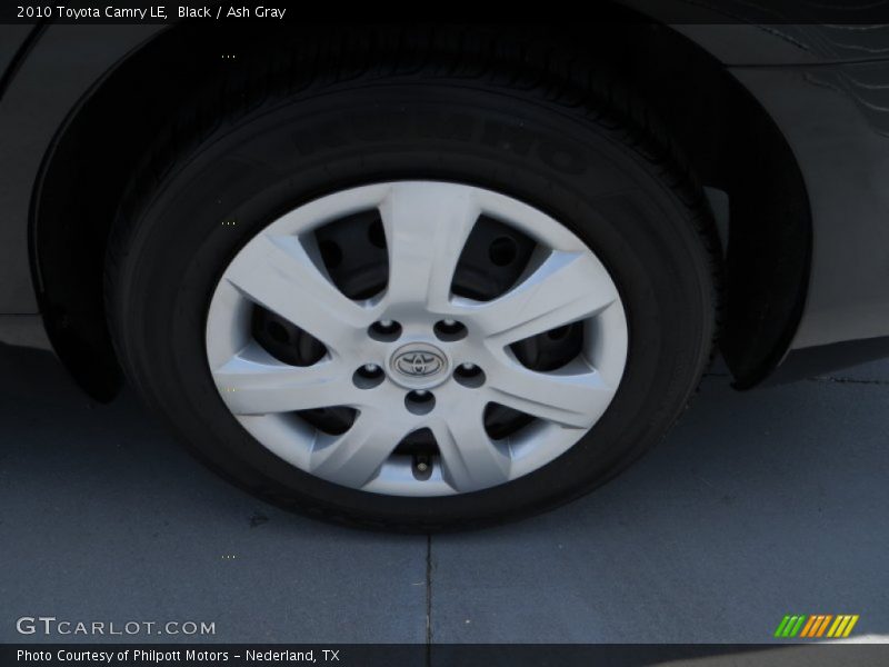 Black / Ash Gray 2010 Toyota Camry LE