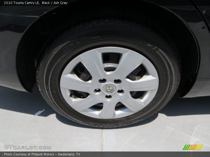 Black / Ash Gray 2010 Toyota Camry LE