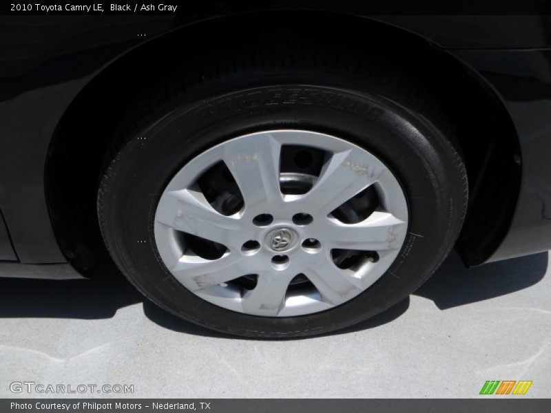 Black / Ash Gray 2010 Toyota Camry LE