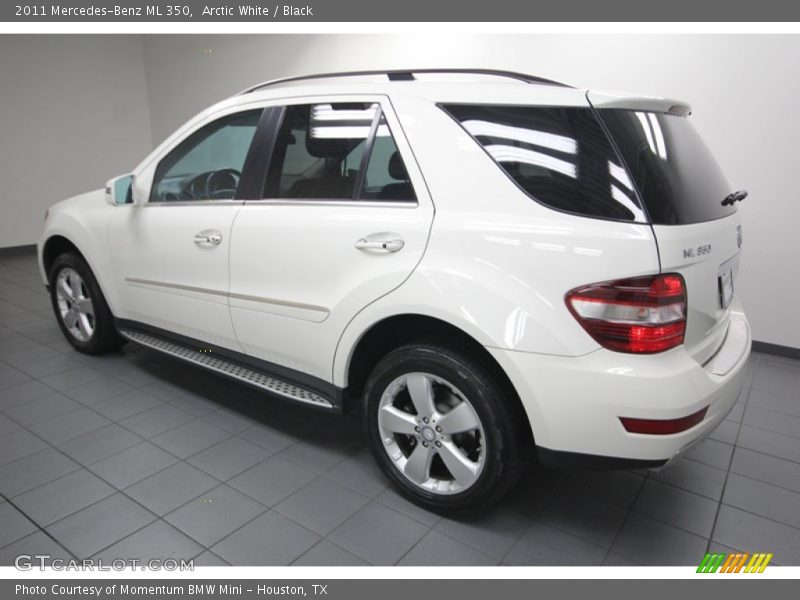 Arctic White / Black 2011 Mercedes-Benz ML 350