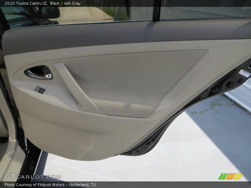 Black / Ash Gray 2010 Toyota Camry LE