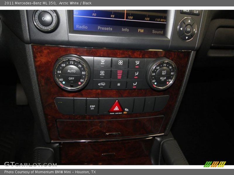 Arctic White / Black 2011 Mercedes-Benz ML 350