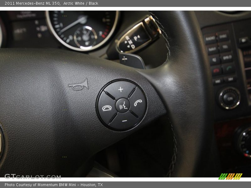 Arctic White / Black 2011 Mercedes-Benz ML 350